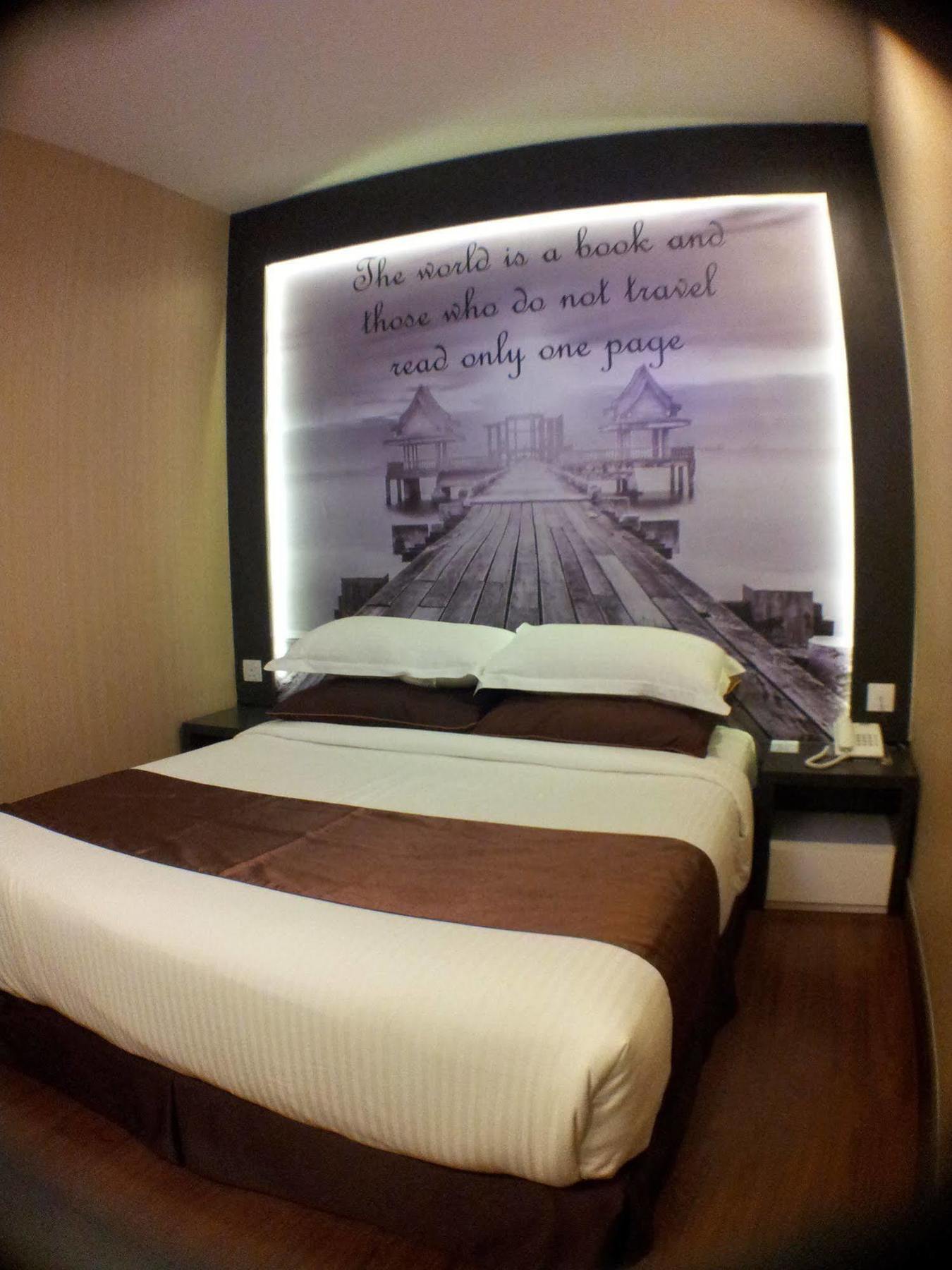 Chariton Hotel Nusa Bestari Johor Bahru Kültér fotó